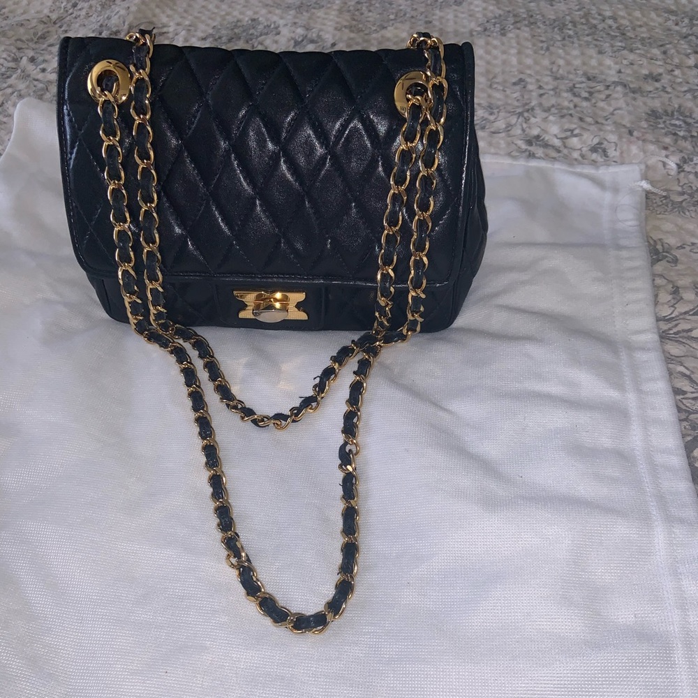Siso camera bag, Siso leather quilted lambskin.